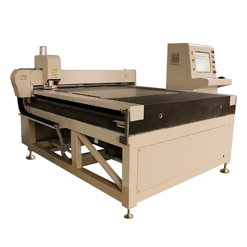 如何選擇小型全自動玻璃切割機(jī)? 如何選擇小型全自動玻璃切割機(jī)?